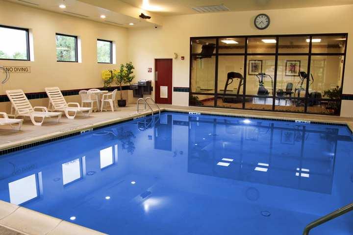 Hampton Inn Quakertown Dış mekan fotoğraf