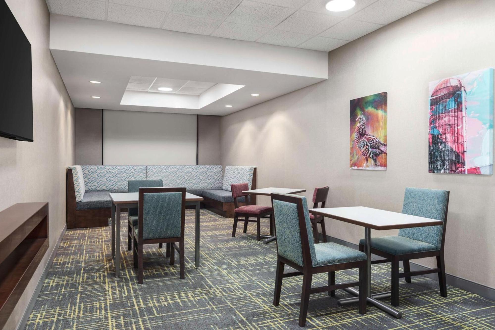 Hampton Inn Quakertown Dış mekan fotoğraf